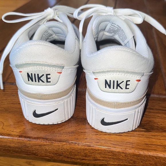 Nike Court Legacy Lift Women’s Platform Sneakers - Picture 9 of 10